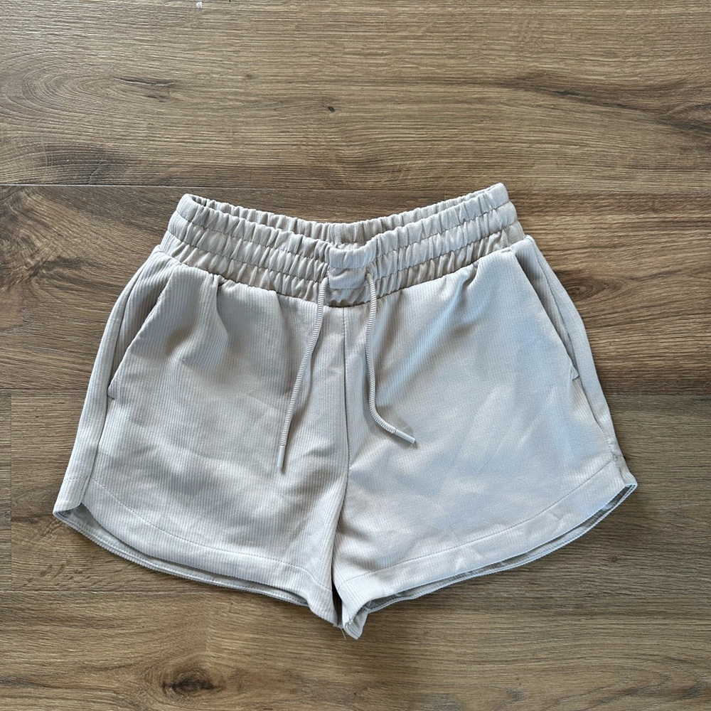 All In Motion Ribbed Shorts New Size medium